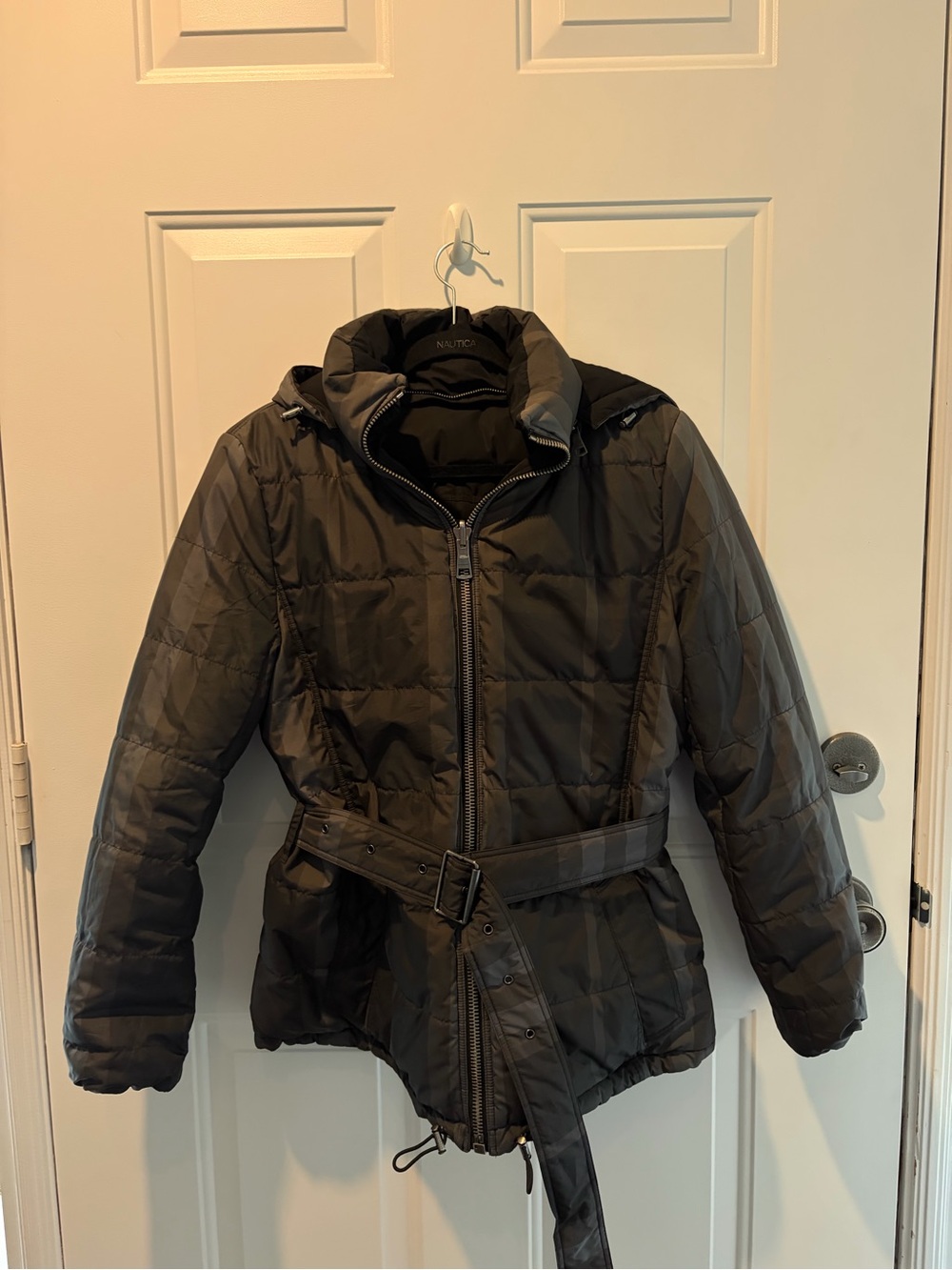 Burberry Reversible Dark Gray Plaid Quilted Puffer Belted Jacket Size M